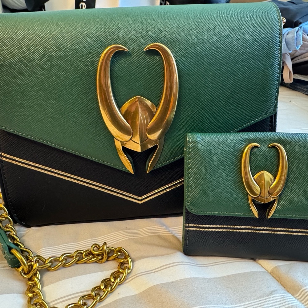 Loki Loungefly Purse Set